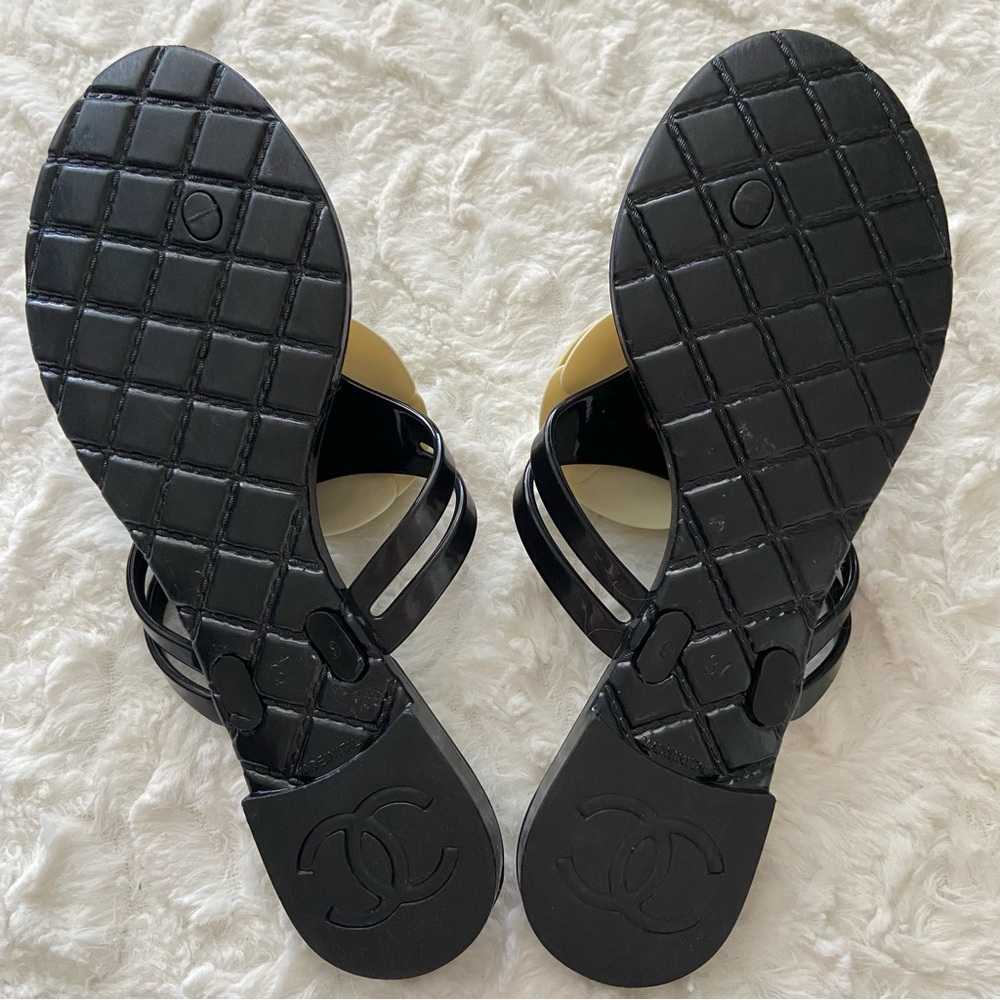 Chanel Sandals CC Camellia Flower Rubber Jelly Thong Flip Flop Sandals - Picture 9 of 11